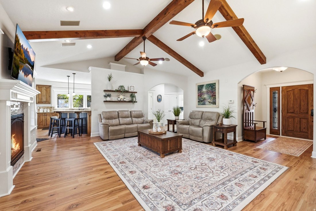 House in Highland, Utah, United States 5 - 17865157