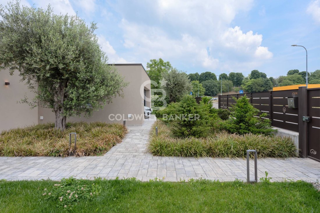 Villa in Pozze - San Martino, Lonato del Garda, Lombardy 3 - 17868156