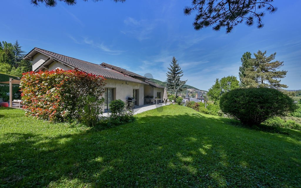 House in Saint-Romain-au-Mont-d'Or, Auvergne-Rhône-Alpes, France 2 - 17865292