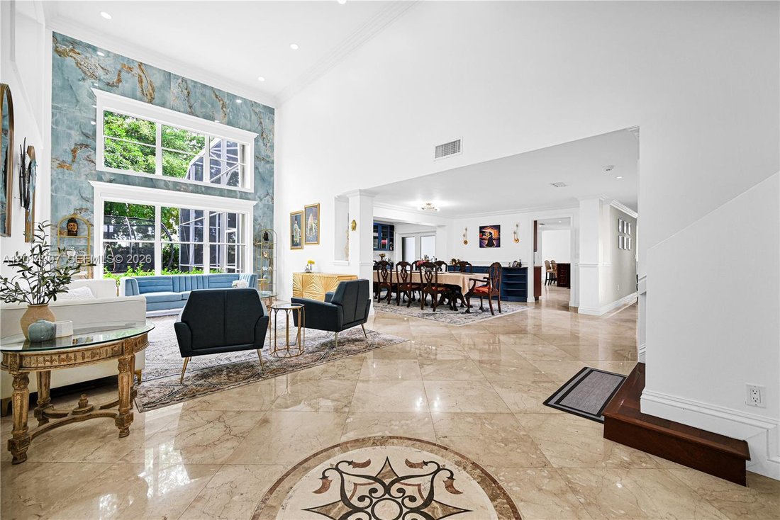 House in Miami, Florida, United States 3 - 17864827