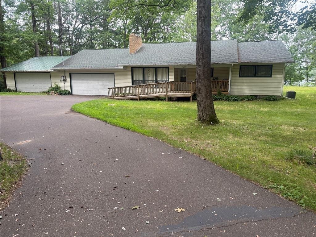 House in Stone Lake, Wisconsin, United States 4 - 17864615