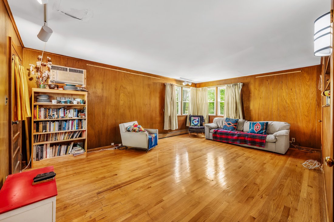 House in Highland Park, New Jersey, United States 5 - 17863061
