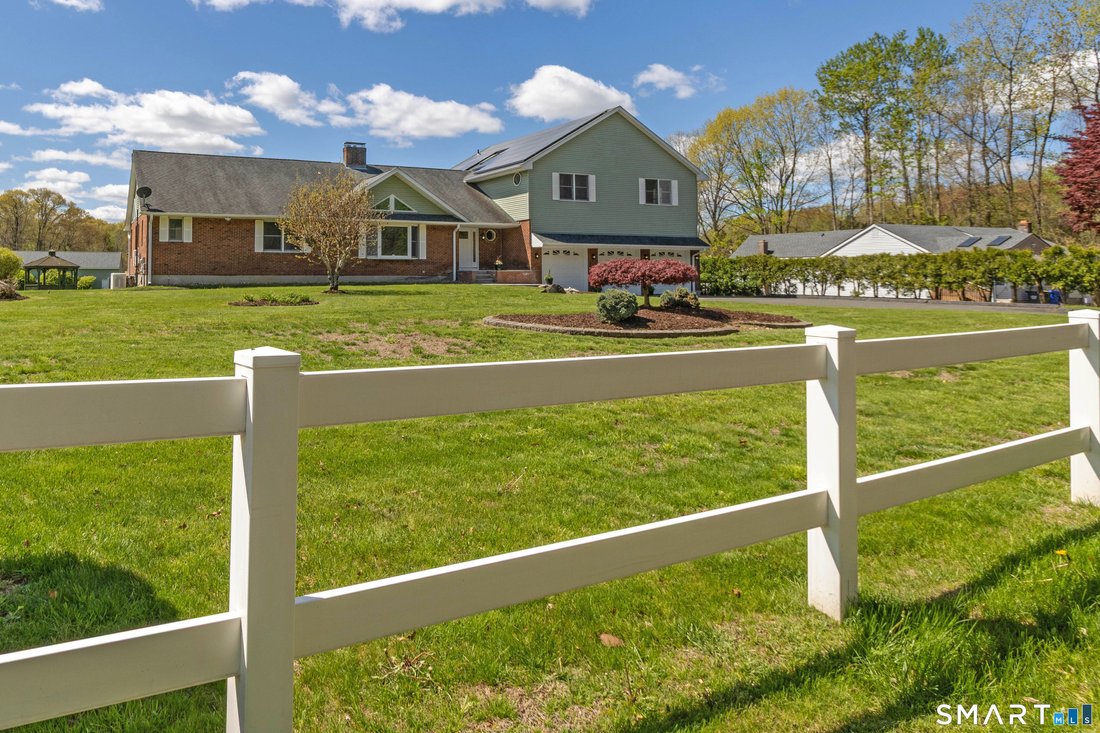 House in East Windsor, Connecticut, United States 1 - 17869918