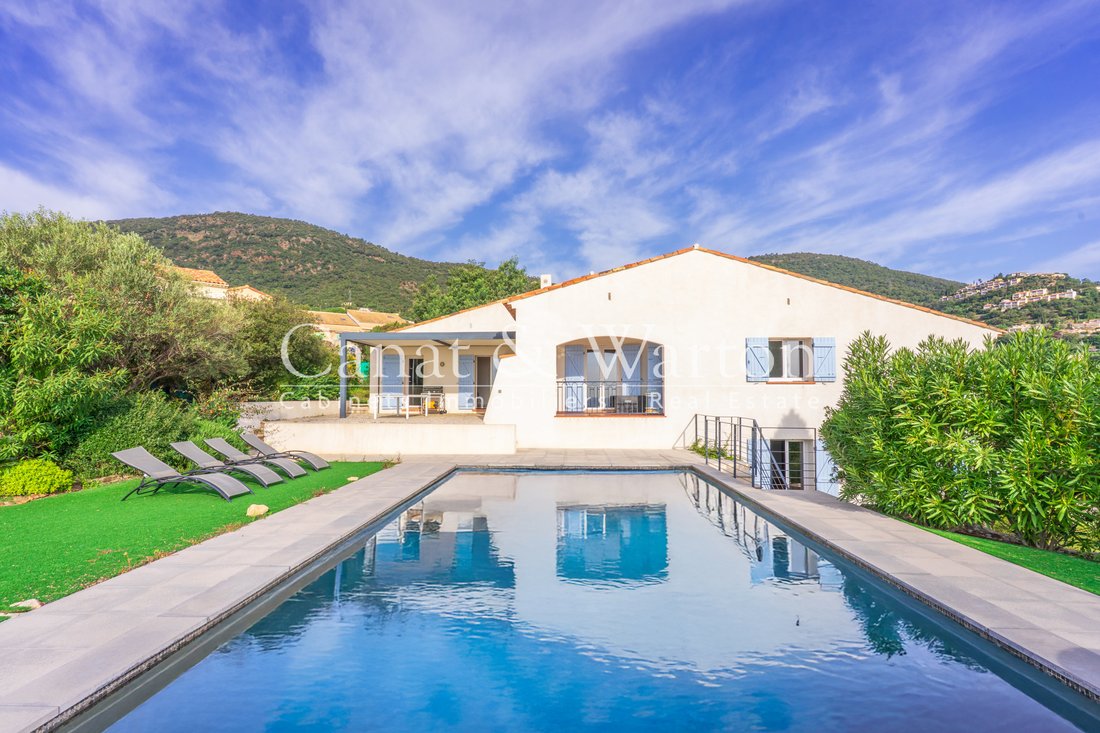 Villa à Sud, Cavalaire-sur-Mer, France 3 - 17867109