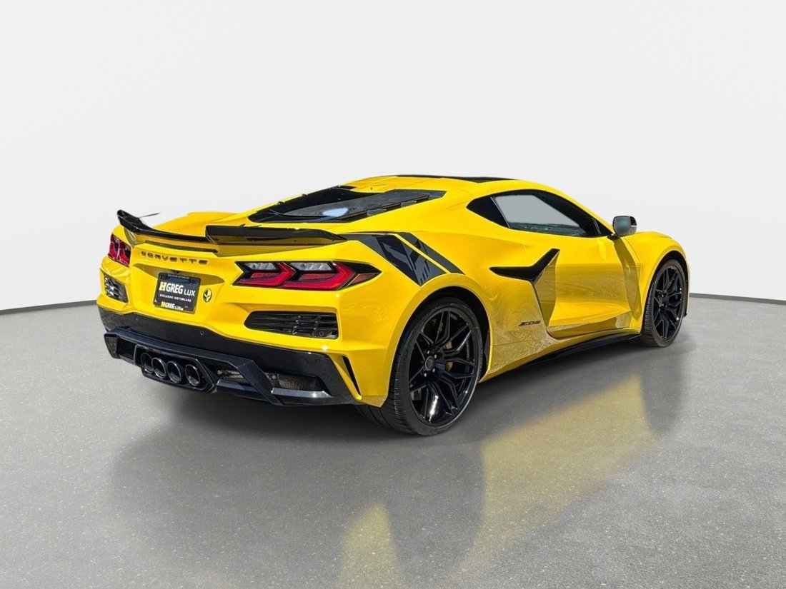 Coupe in Pompano Beach, FL, United States 3 - 17863070