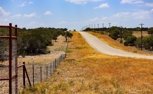 Farm Ranch in Mountain Home, Texas, United States 1