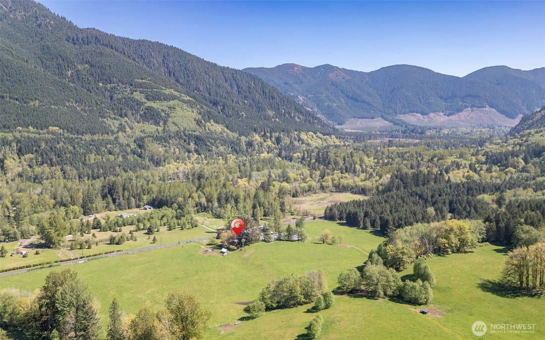 House in Morton, Washington, United States 3 - 17867670