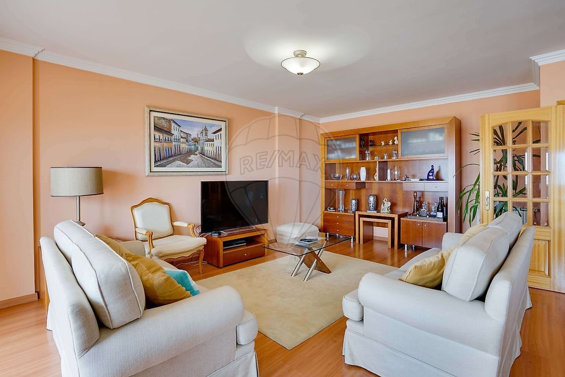 Apartamento en Carcavelos y Parede, Distrito de Lisboa, Portugal 1 - 17862481