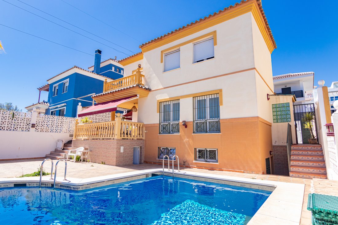 Villa in Torre del Mar, Velez-Malaga, Andalusia 1 - 17870234