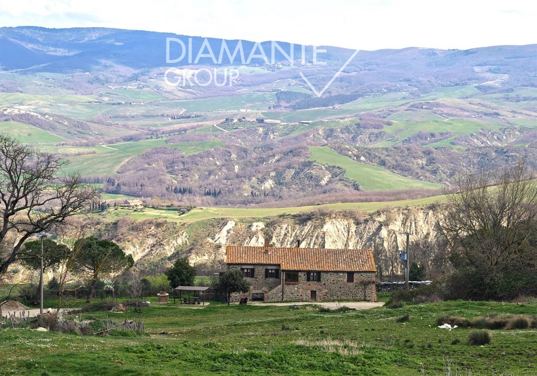 Farm Ranch in Radicofani, Tuscany, Italy 1 - 17866224