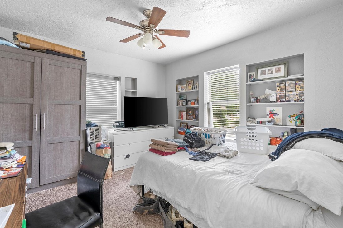 Houston, Texas, United States 5 - 17866349