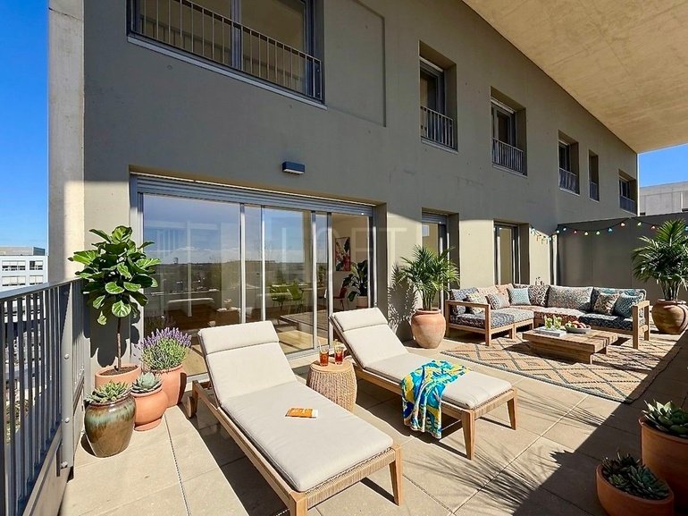 Penthouse in Saint Jean-Belcier-Carle Vernet-Albert 1er, Bordeaux, France 2 - 17865380