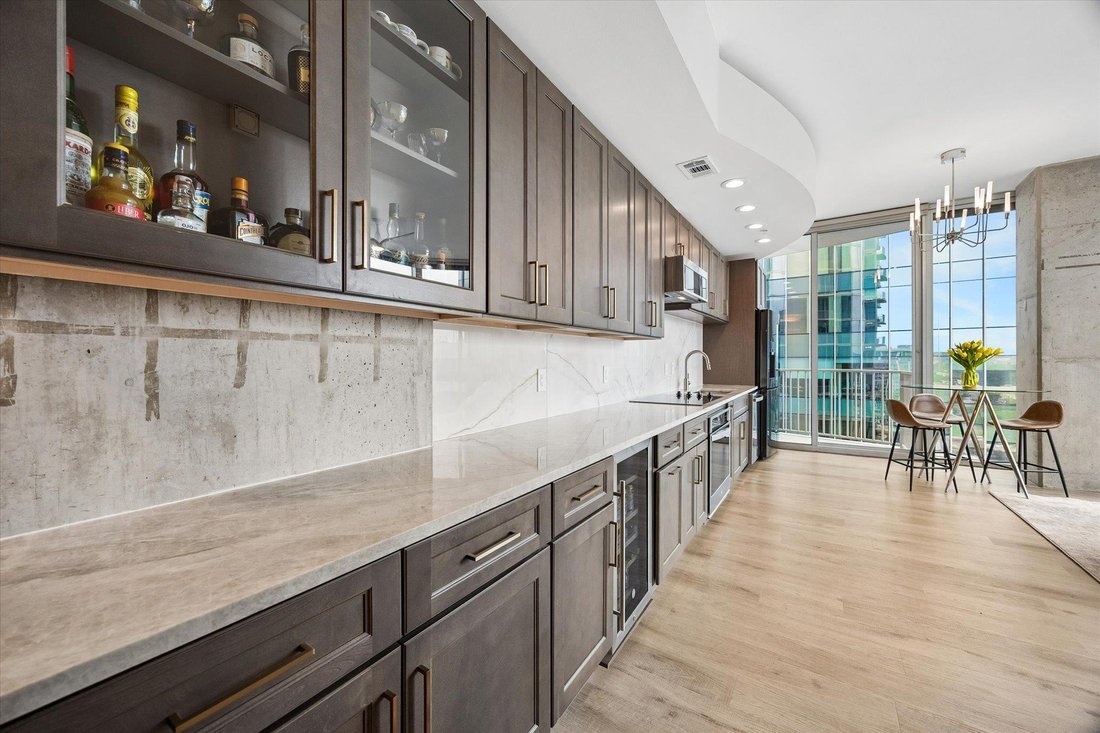 Condo in Austin, Texas, United States 4 - 17865605