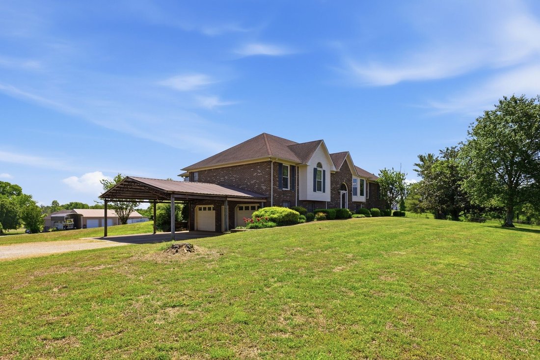 House in Columbia, Tennessee, United States 4 - 17866290