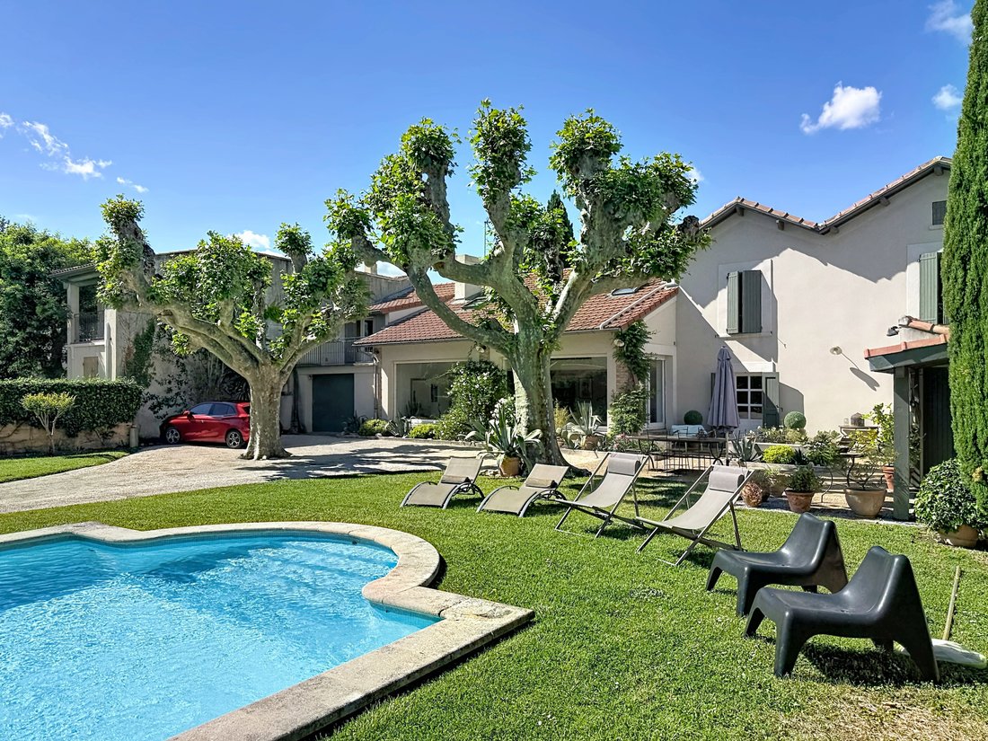 House in Avignon, Provence-Alpes-Côte d'Azur, France 1 - 17865694