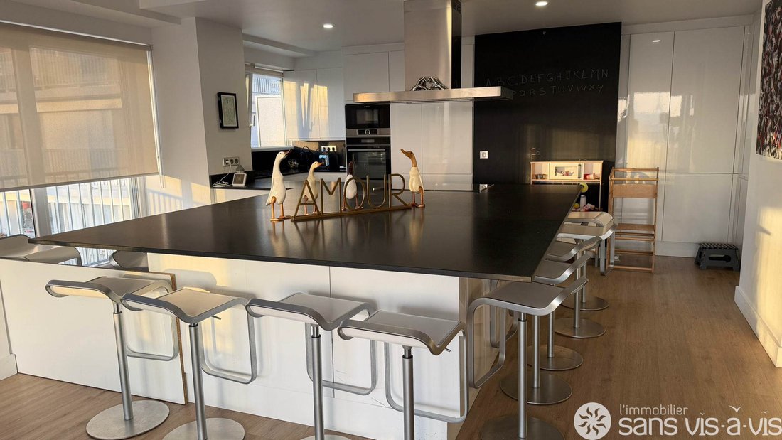Appartement à Puteaux, Île-de-France, France 1 - 17865451