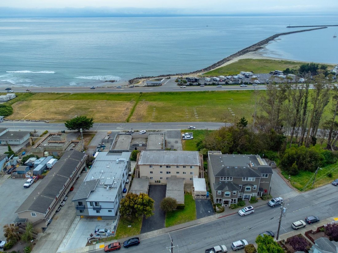 El Granada, California, United States 3 - 17865356