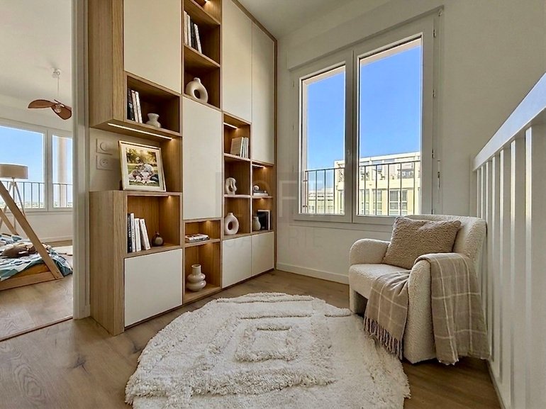 Penthouse in Saint Jean-Belcier-Carle Vernet-Albert 1er, Bordeaux, France 5 - 17865380