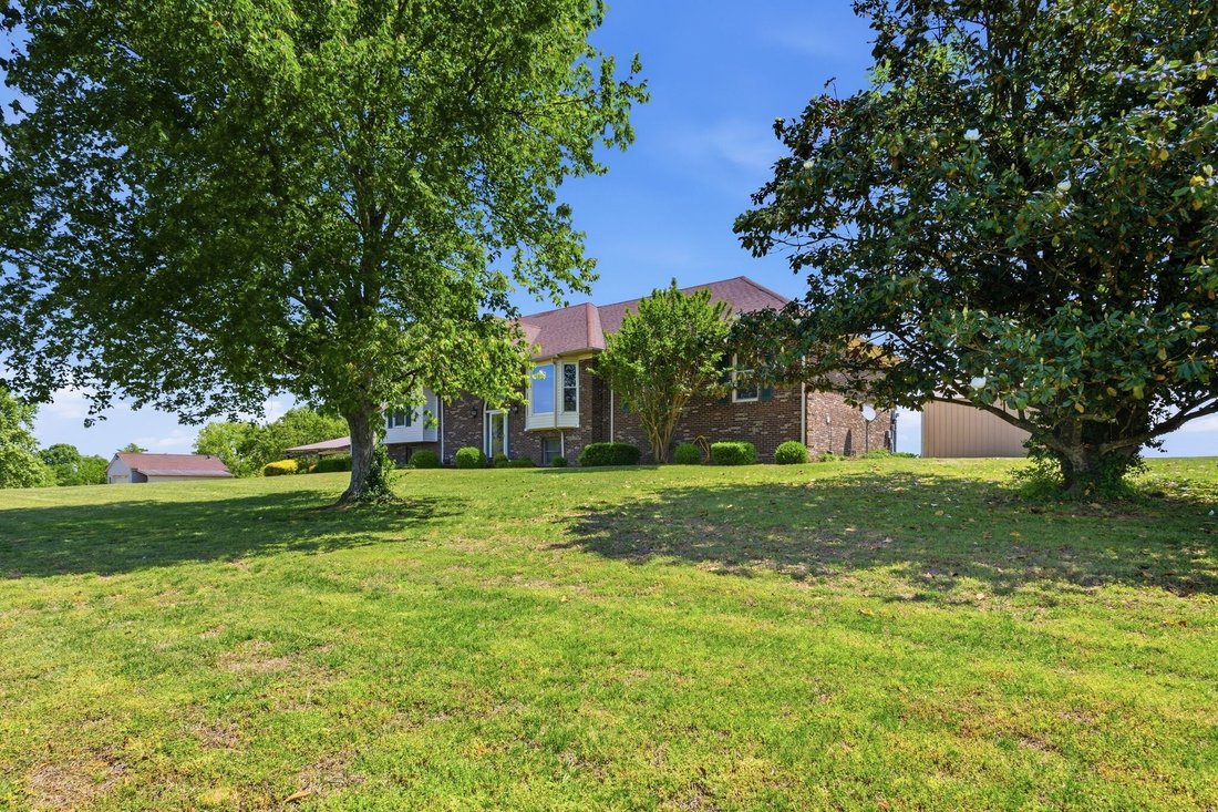 House in Columbia, Tennessee, United States 3 - 17866290