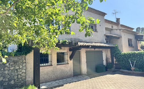 Villa in Plan de Noves, Vence, France 1