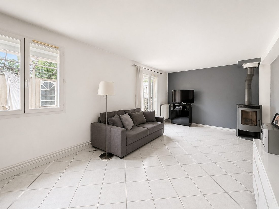House in Charentonneau, Maisons-Alfort, France 2 - 17868715