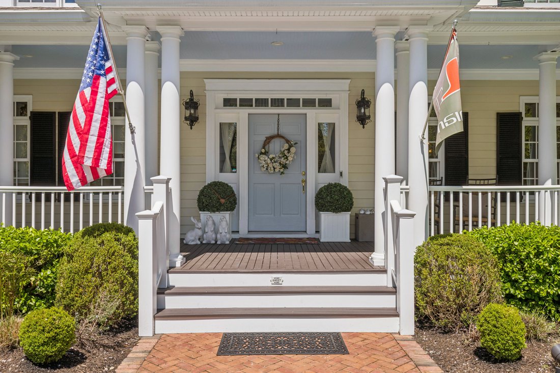 Laurel Hollow, New York, United States 3 - 17866708
