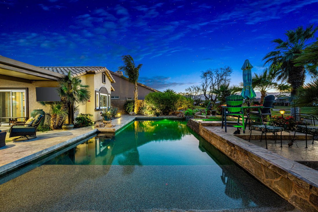 Maison à Indio, Californie, États-Unis 5 - 17867612