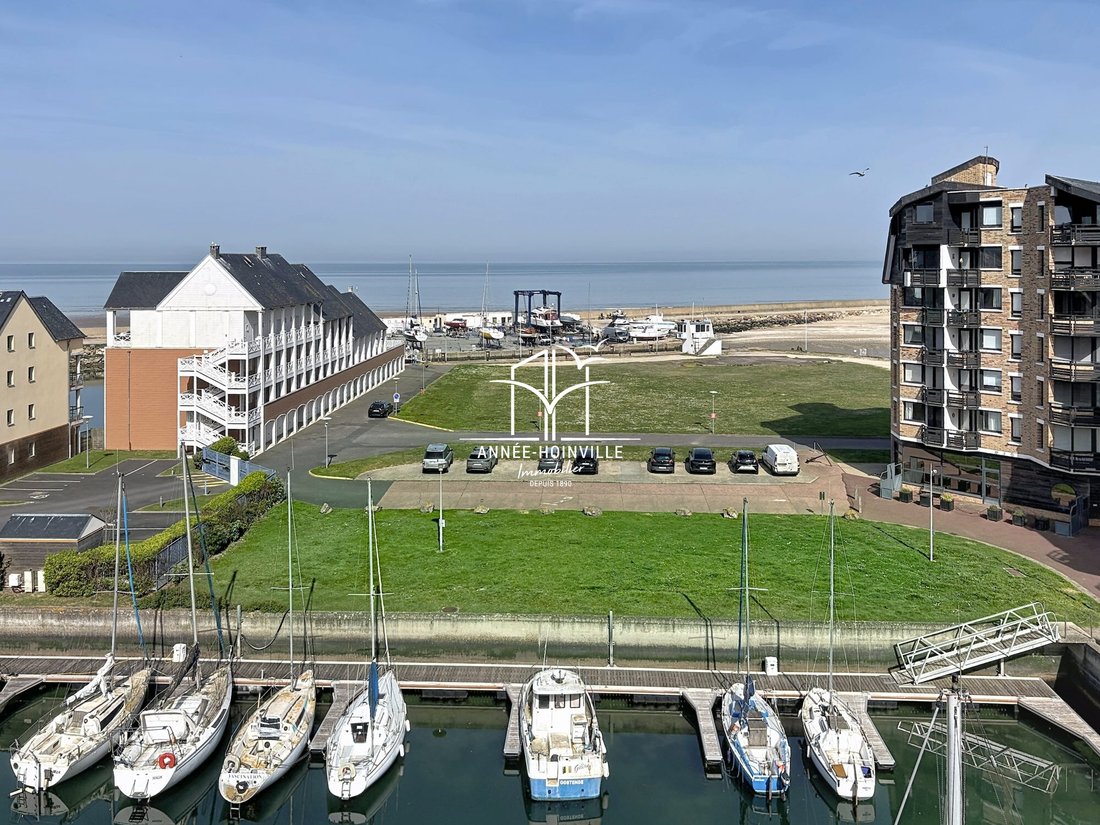 Apartment in Deauville, Normandy, France 3 - 17868685