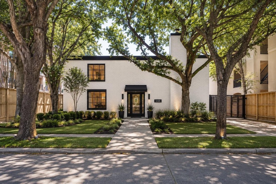 House in Houston, Texas, United States 1 - 17869620