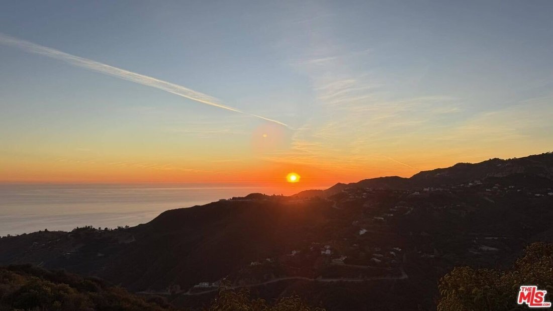 Land in Malibu, California, United States 2 - 17868244