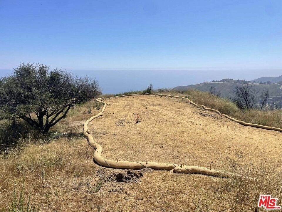 Land in Malibu, California, United States 3 - 17868244