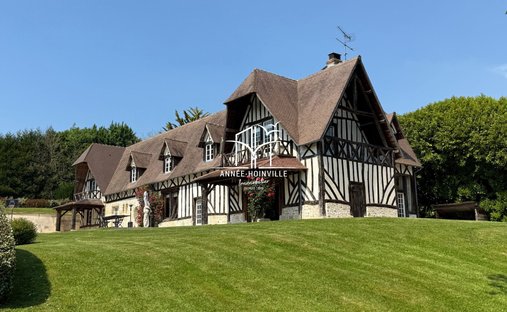 House in Englesqueville-en-Auge, Normandy, France 1