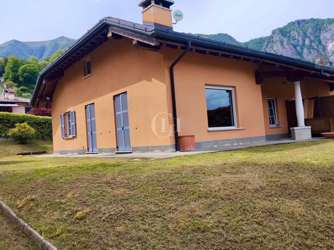 House in Griante, Lombardy, Italy 1 - 17869679