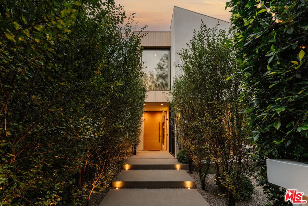 House in Los Angeles, California, United States 3 - 17869992
