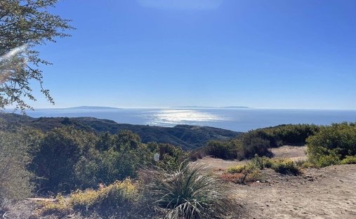 Land in Malibu, California, United States 1