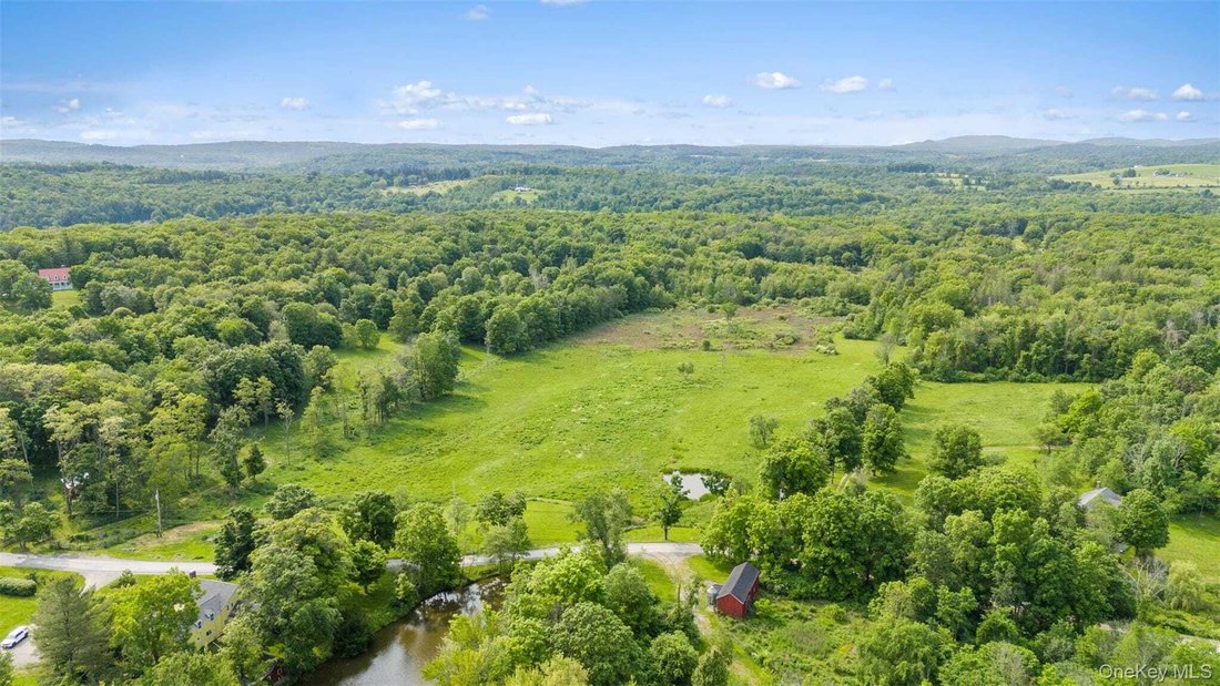 Land in Millbrook, New York, United States 1 - 17868573