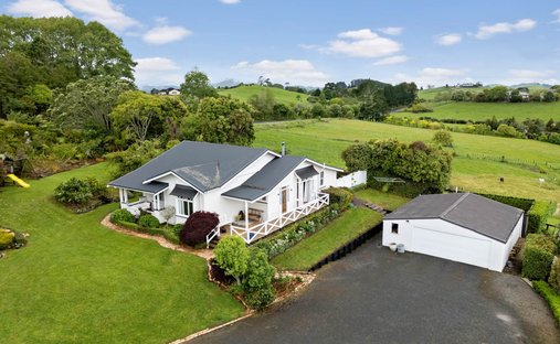 House in Ararimu, Auckland, New Zealand 1