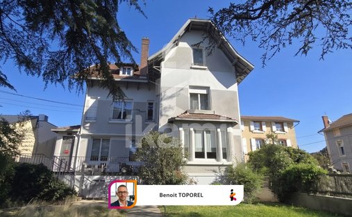 House in Romans-sur-Isere, Auvergne-Rhône-Alpes, France 1