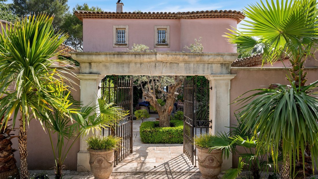 House in Centre Ancien, Draguignan, France 2 - 17866718