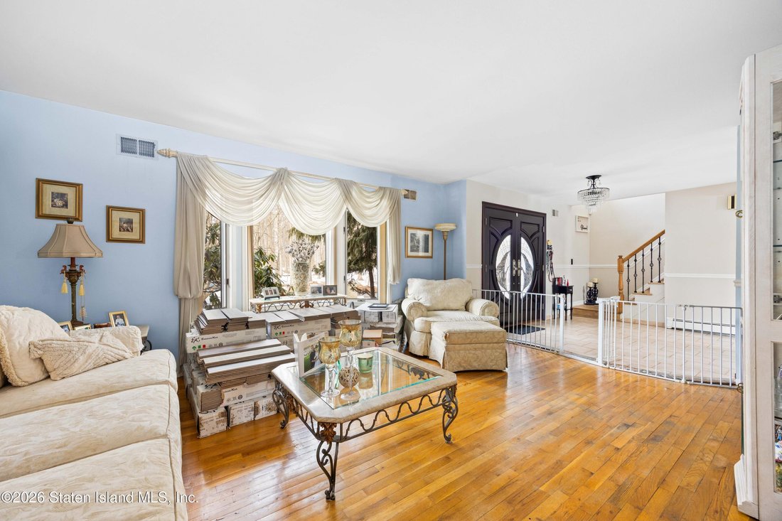 House in New York, New York, United States 4 - 17869591