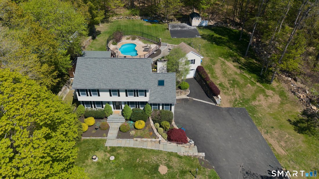 House in Danbury, Connecticut, United States 1 - 17869924