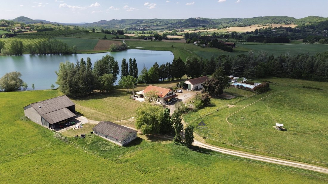 Castle in Penne-d'Agenais, Nouvelle-Aquitaine, France 5 - 17822761