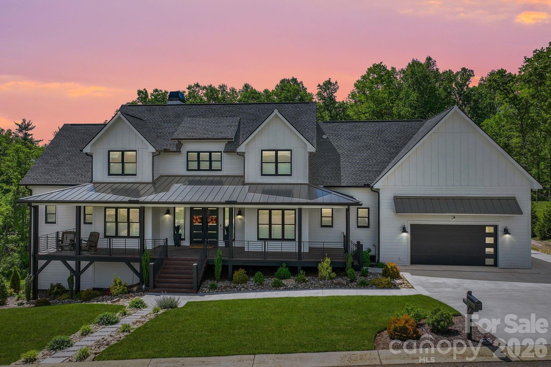 House in Weaverville, North Carolina, United States 1 - 17868001