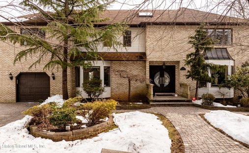 House in New York, New York, United States 1