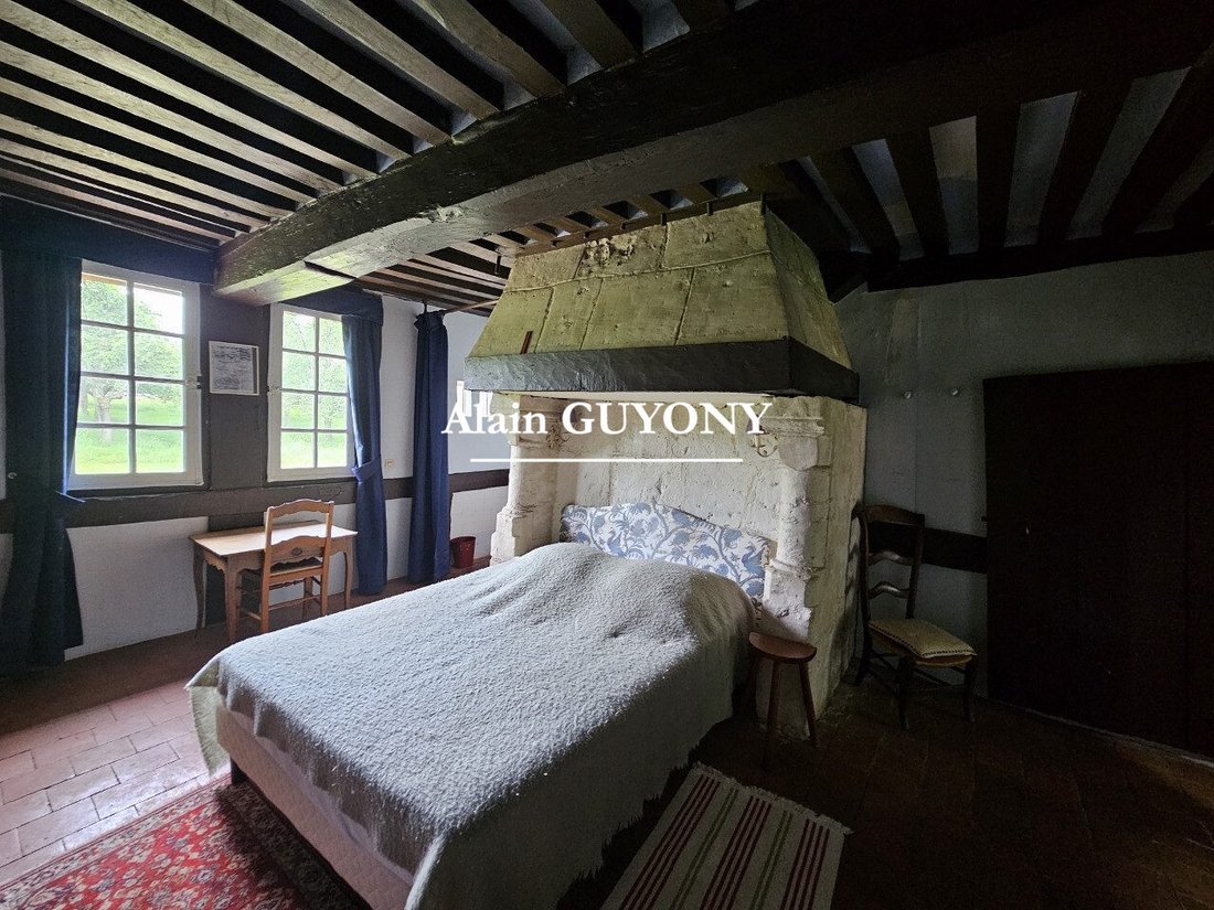 Estate in Saint-Julien-sur-Calonne, Normandy, France 5 - 17868667