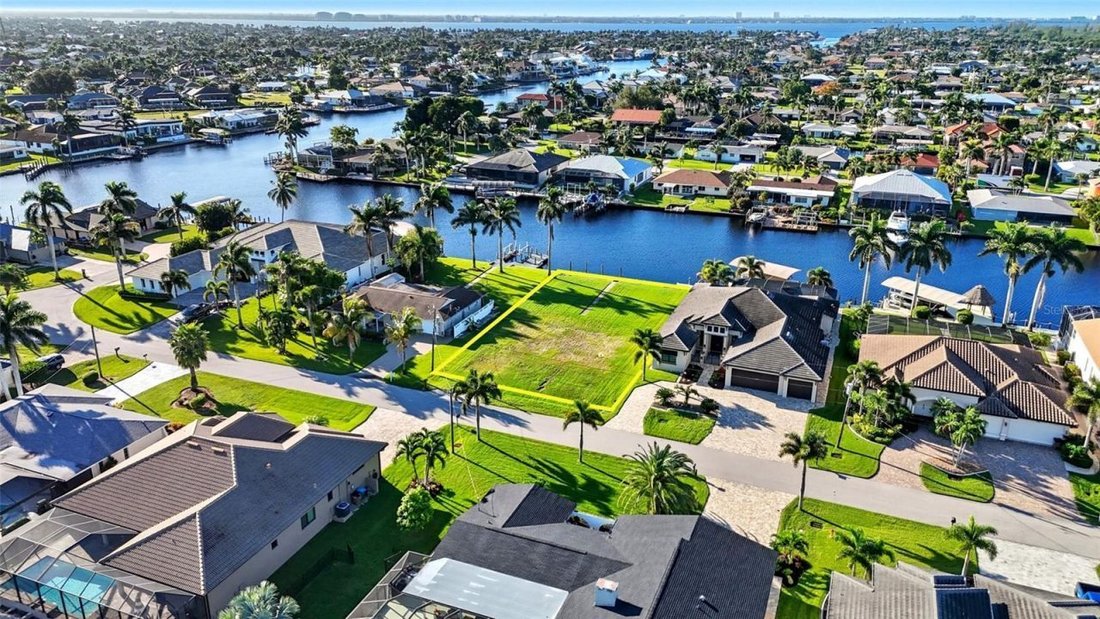Land in Cape Coral, Florida, United States 5 - 17868469