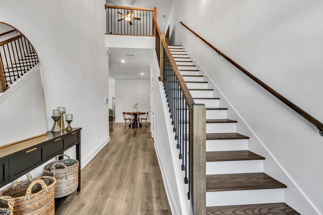Co Op in Nashville, Tennessee, United States 3 - 17869435