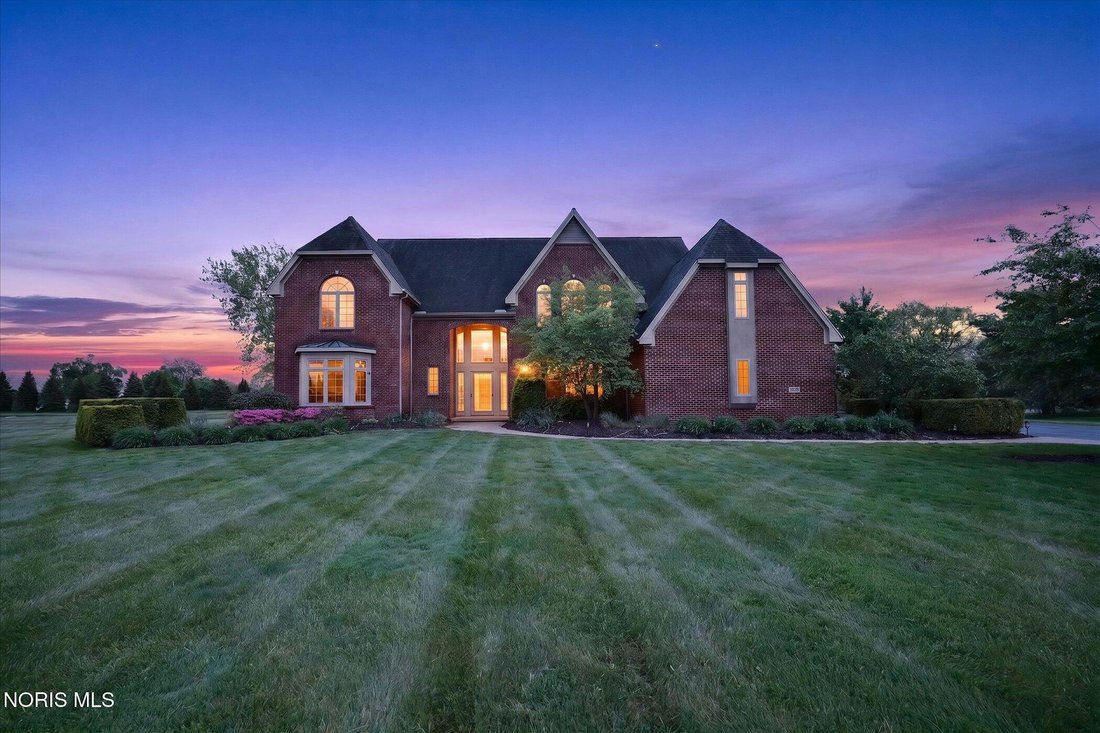 House in Sylvania, Ohio, United States 2 - 17859937