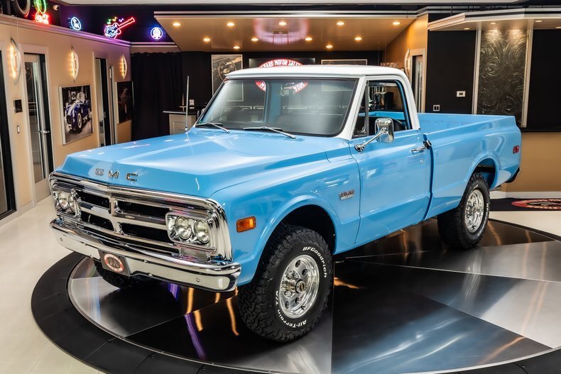 Pickup in Plymouth, United States 5 - 17869280
