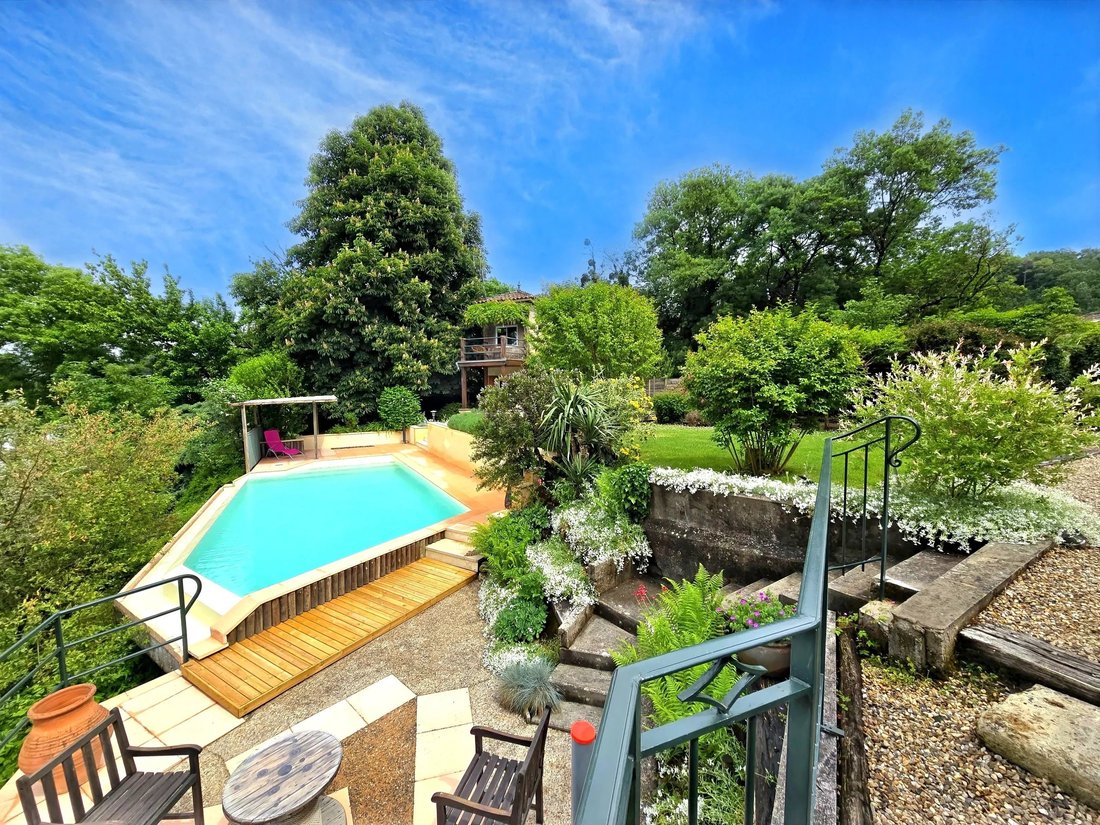 House in Pessac-sur-Dordogne, Nouvelle-Aquitaine, France 2 - 17866864